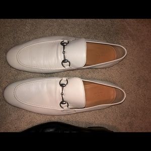 Gucci Men’s White Interlocking Horsebit Loafer